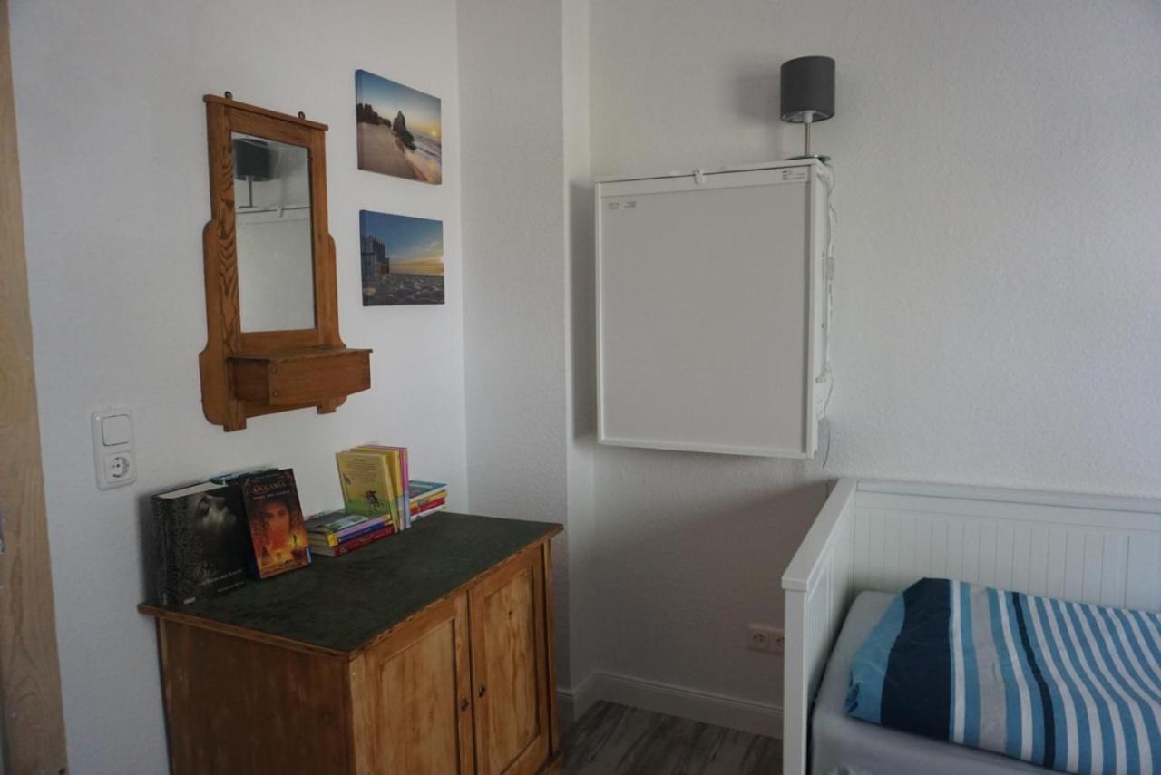 Dat Wittsche Hus - Ferienwohnung An Der Nordsee Wilhelmshaven Exterior foto