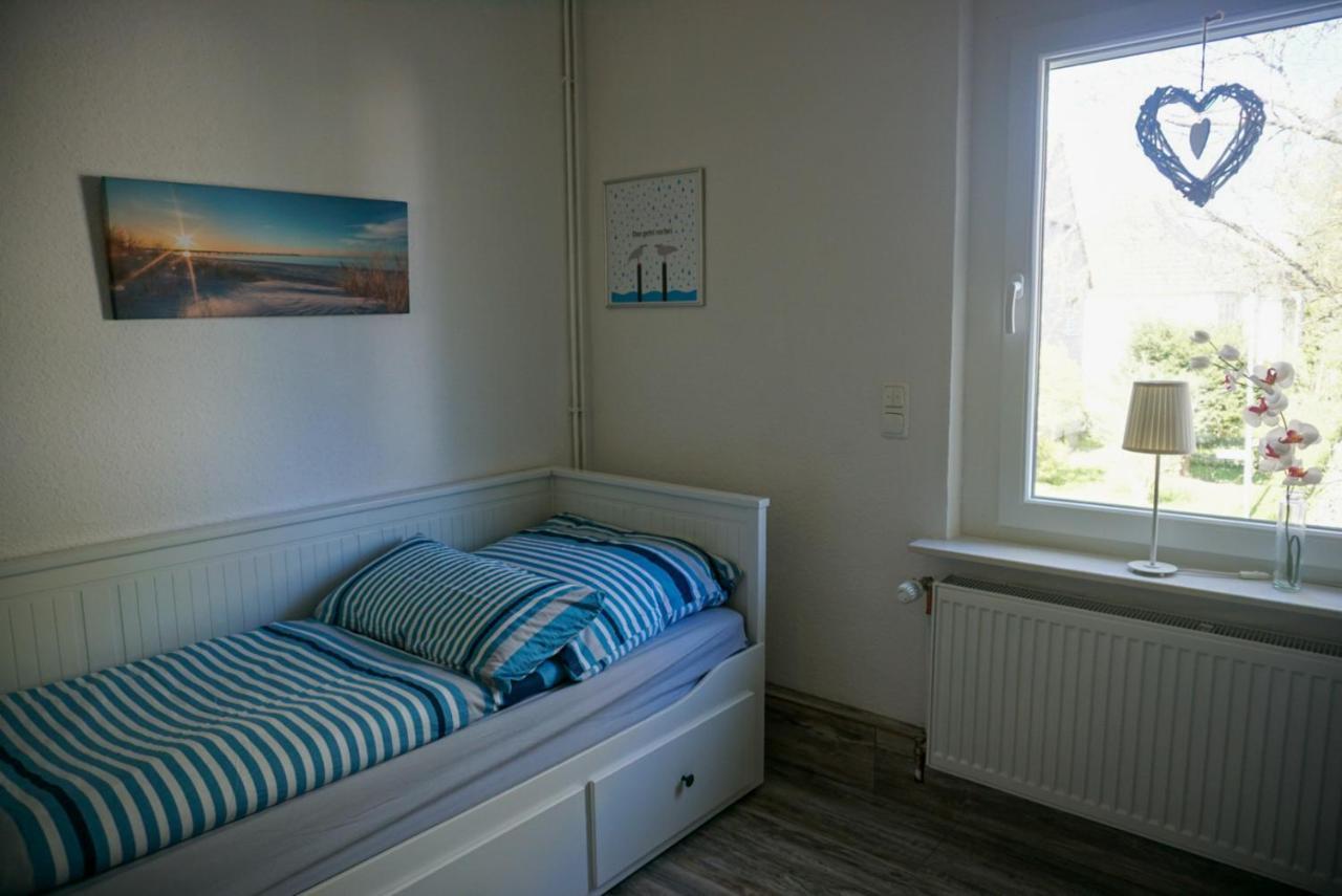 Dat Wittsche Hus - Ferienwohnung An Der Nordsee Wilhelmshaven Exterior foto